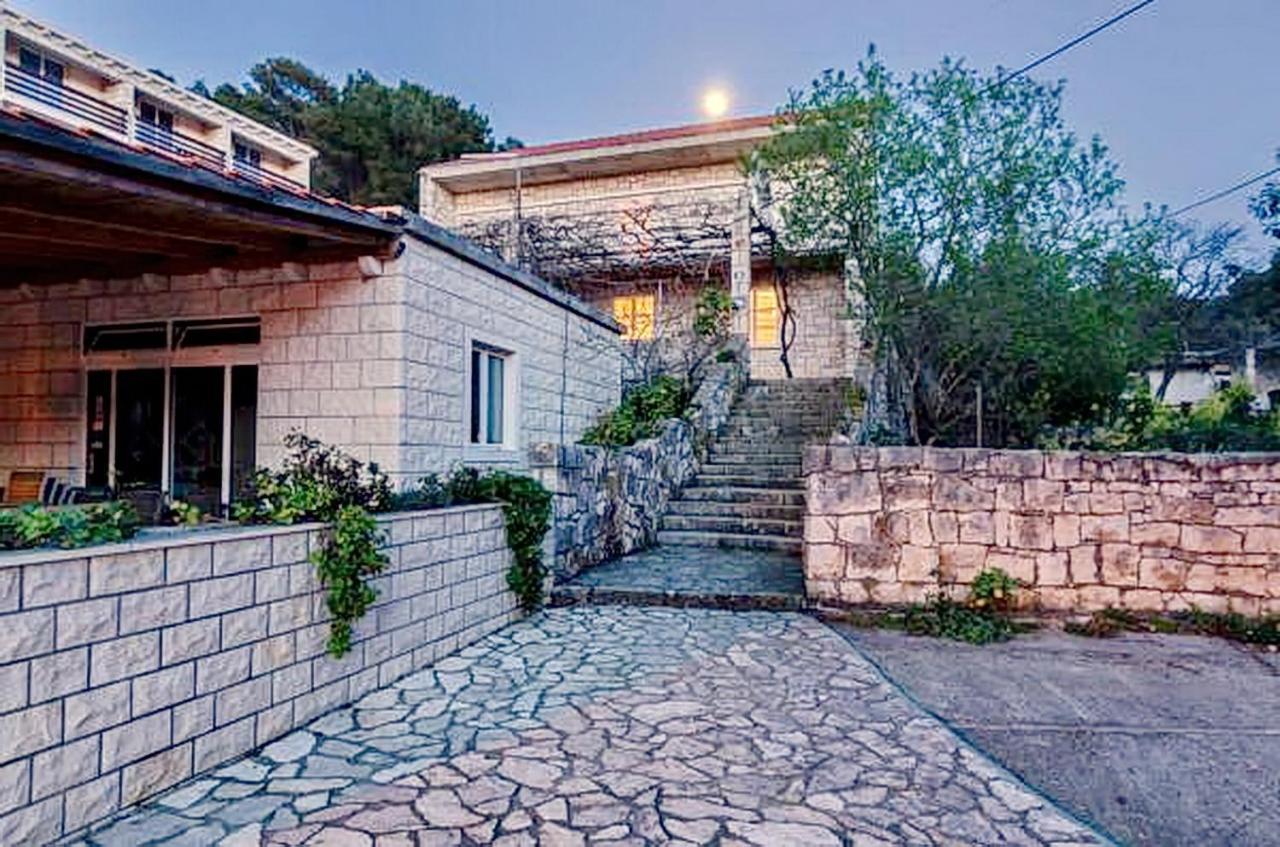 Guest House Kiko بومينا المظهر الخارجي الصورة
