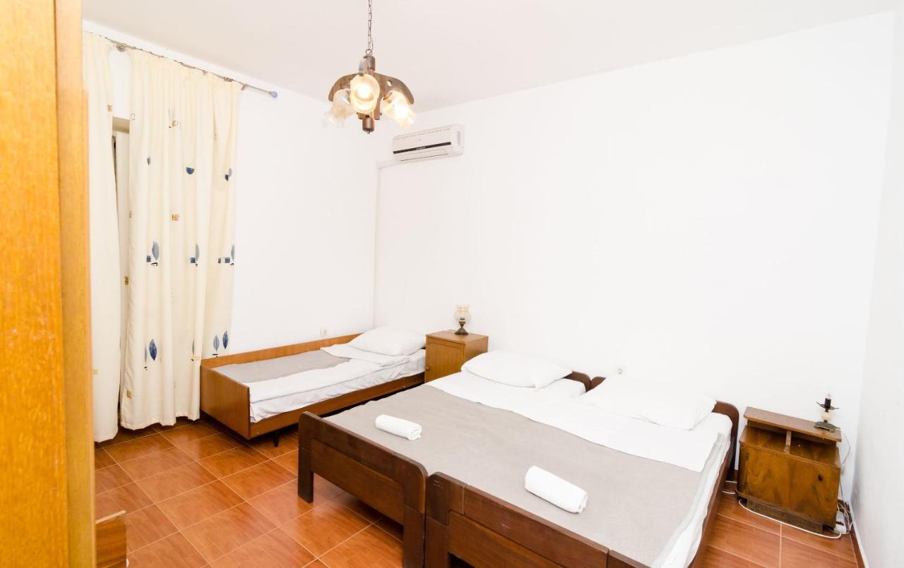 Guest House Kiko بومينا المظهر الخارجي الصورة