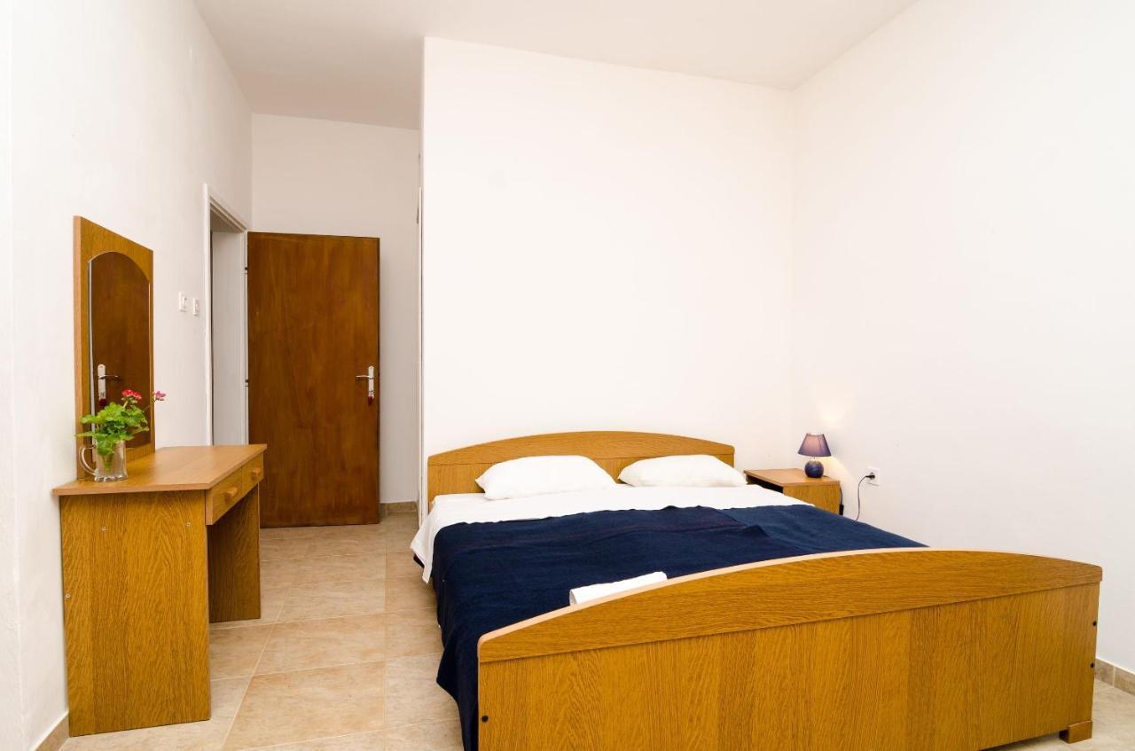 Guest House Kiko بومينا المظهر الخارجي الصورة