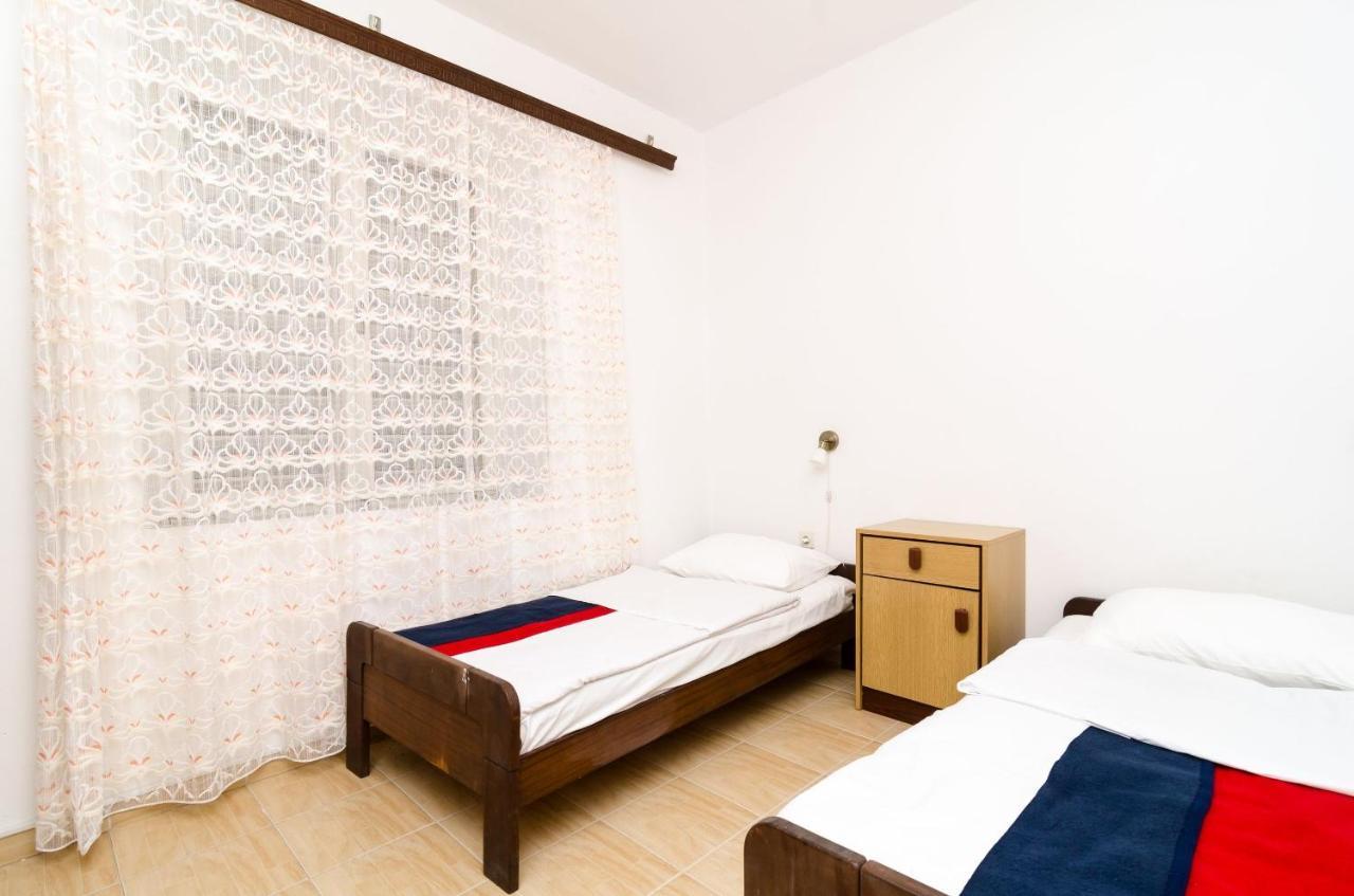 Guest House Kiko بومينا المظهر الخارجي الصورة
