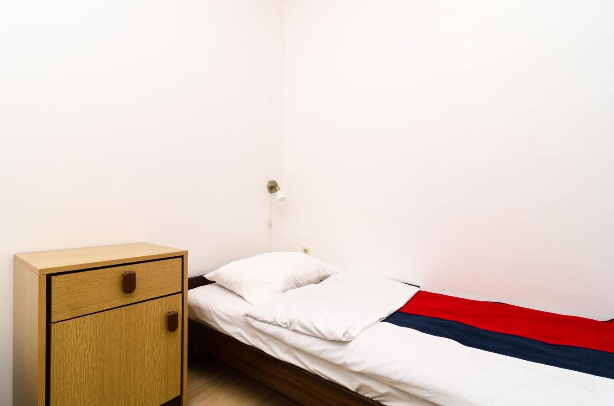 Guest House Kiko بومينا الغرفة الصورة